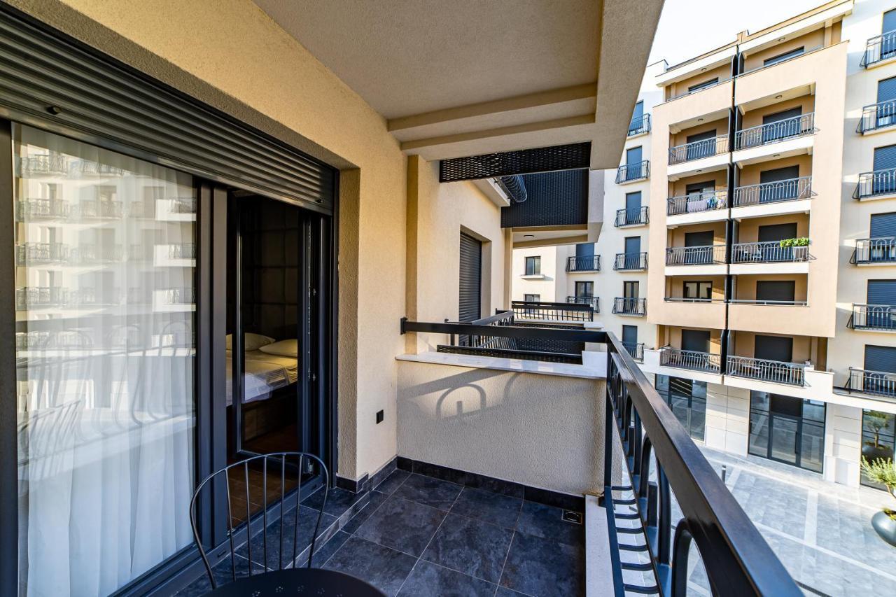 Apartments Tulip بودغوريتْسا المظهر الخارجي الصورة