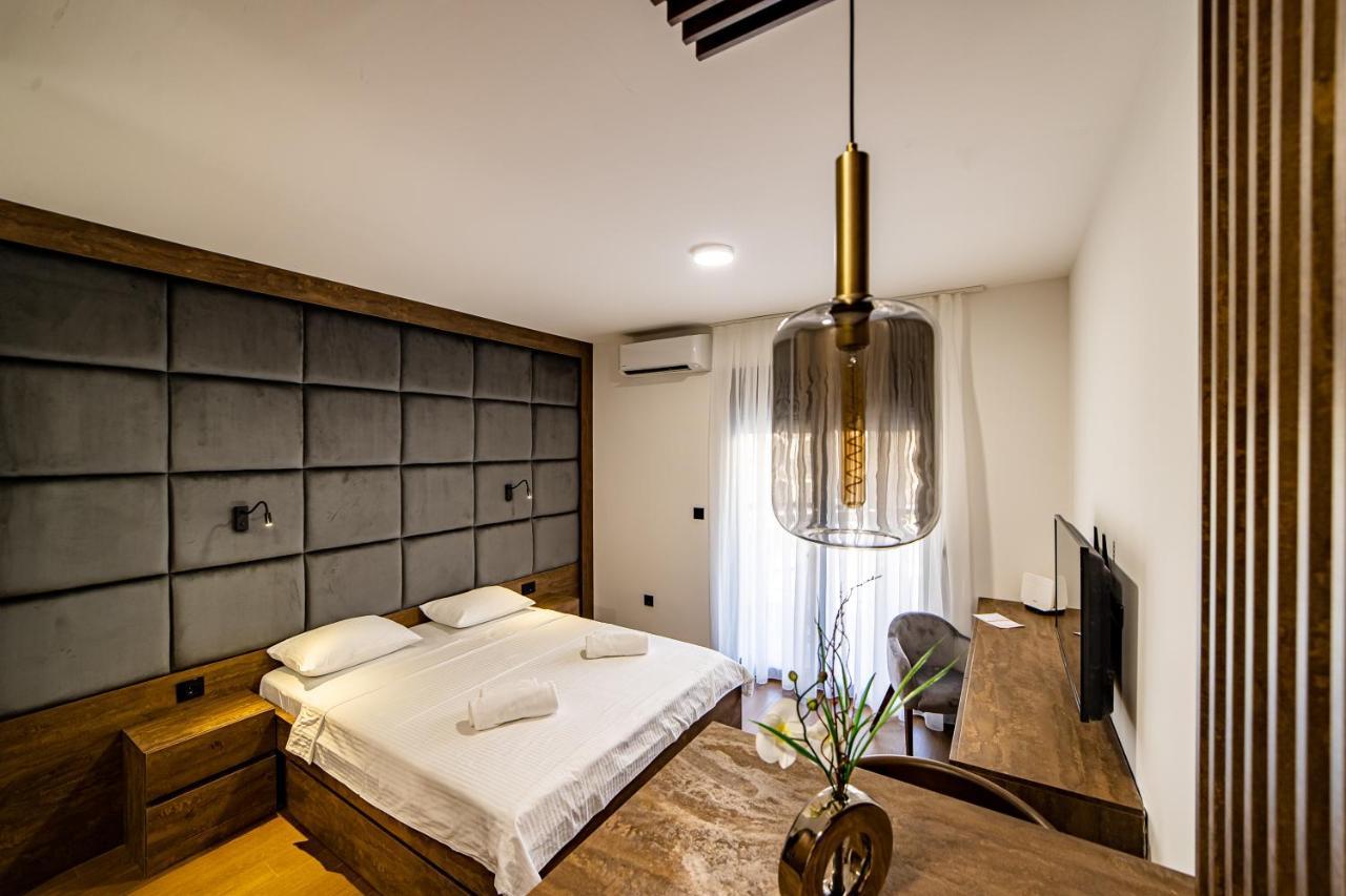 Apartments Tulip بودغوريتْسا المظهر الخارجي الصورة