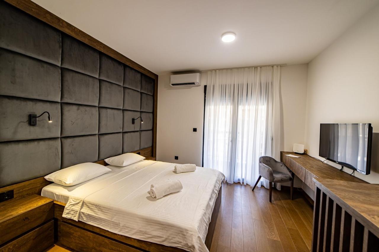 Apartments Tulip بودغوريتْسا المظهر الخارجي الصورة