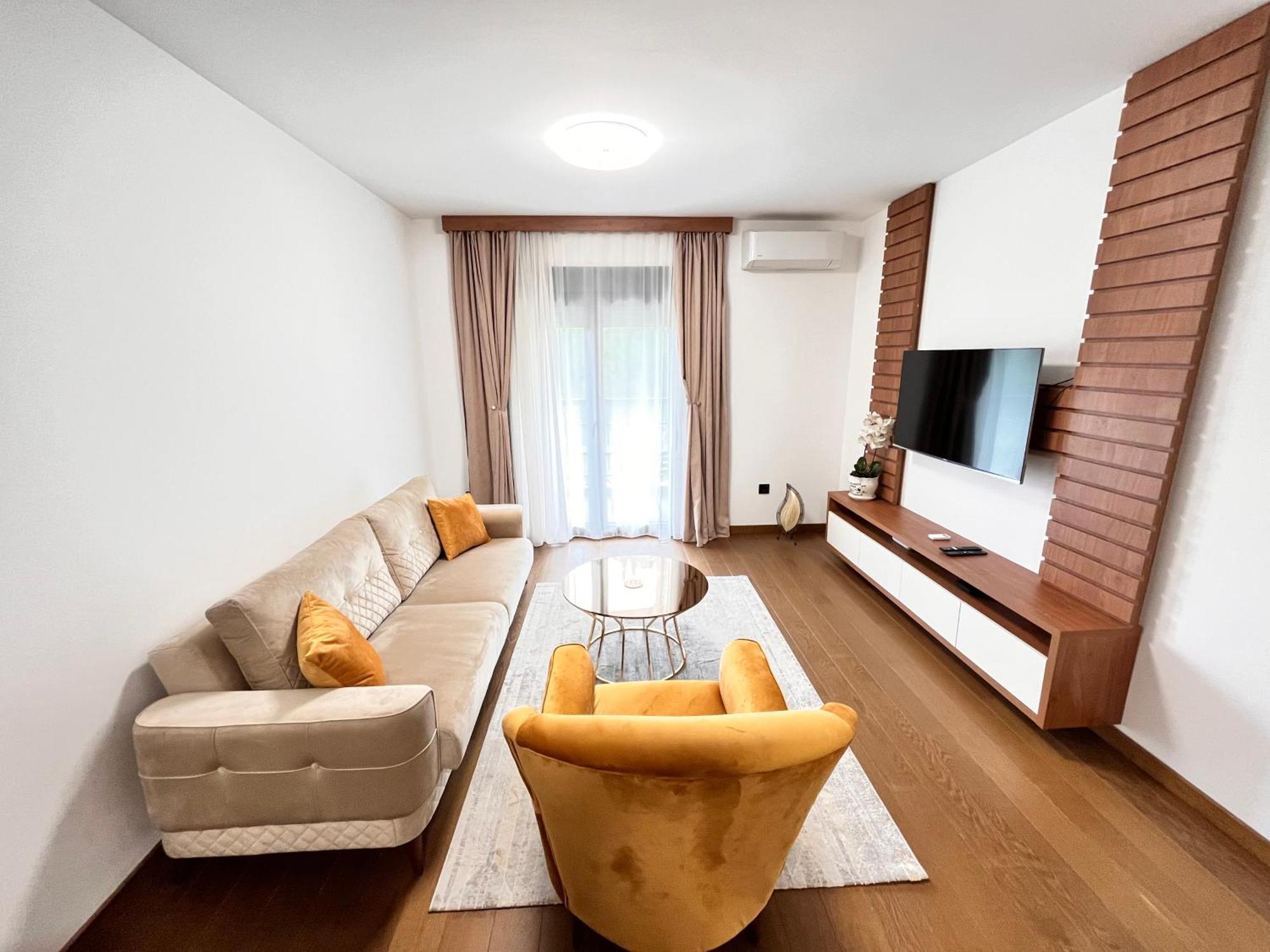 Apartments Tulip بودغوريتْسا المظهر الخارجي الصورة